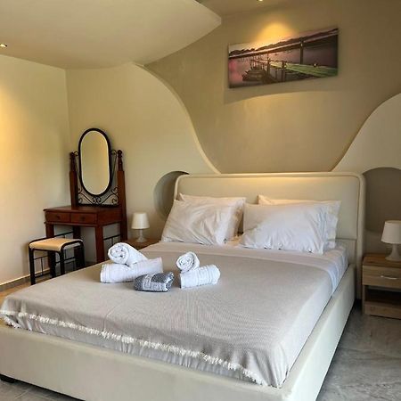 Suites Ris Nea Peramos  Exterior photo